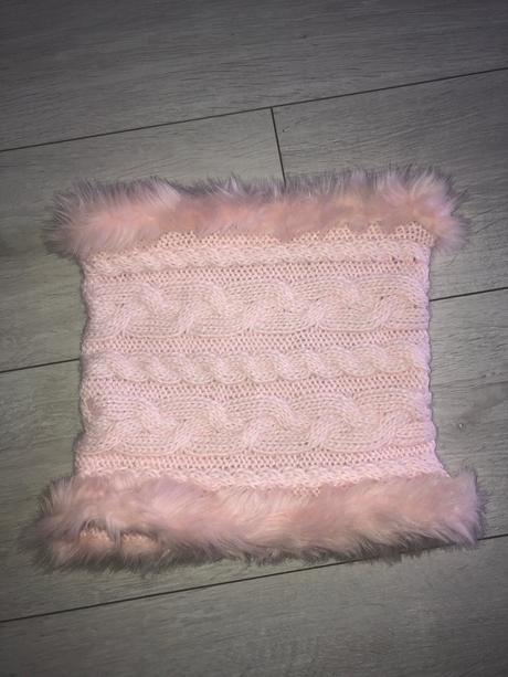 Krásny nákrčník, h&m