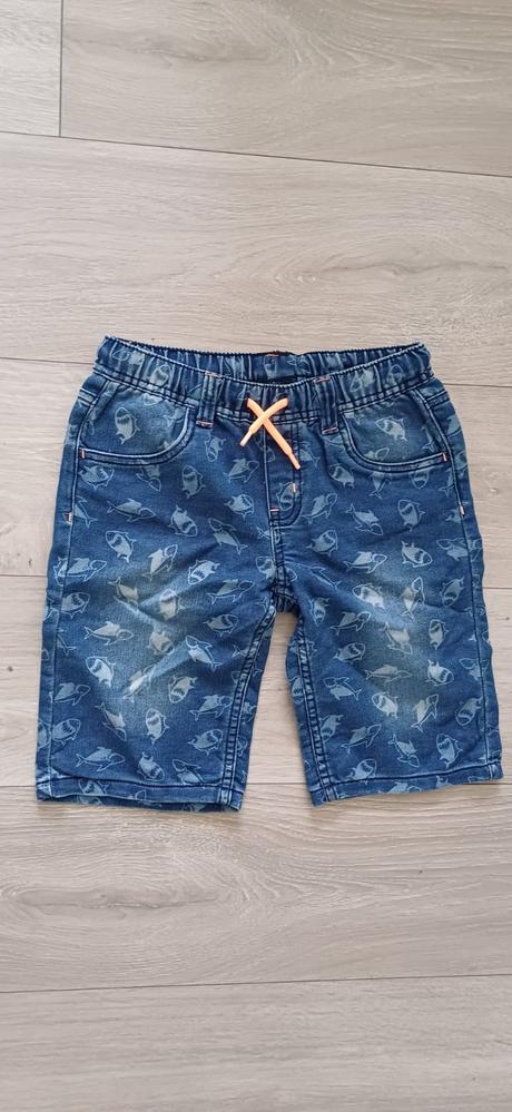 Kraťase 140/146, 140