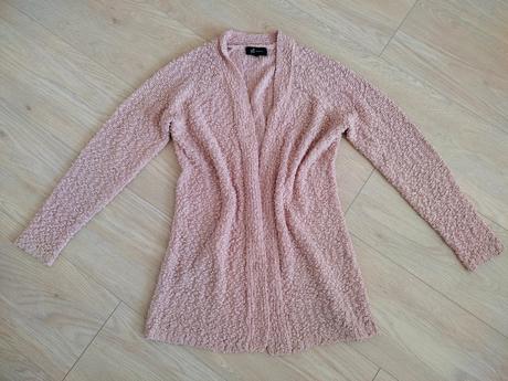 Kardigan, reserved,s