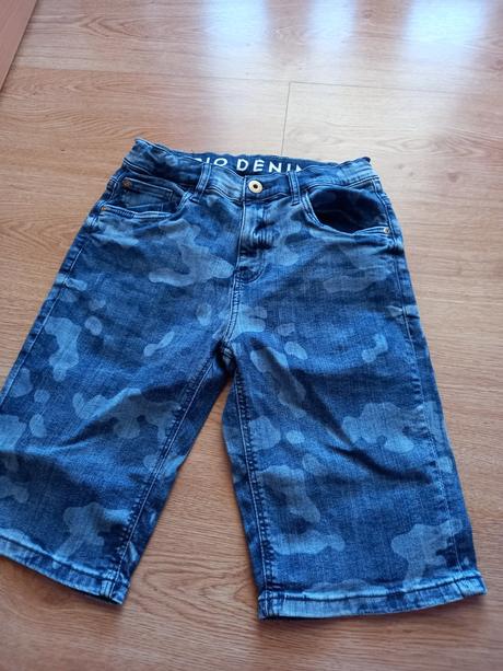 Kraťasy 152, c&a,152