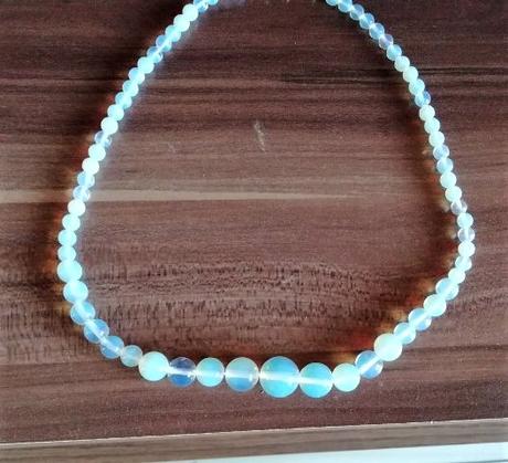 Opálový náhrdelník, 