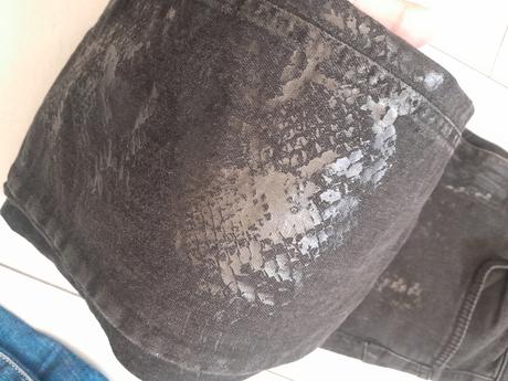 Met a liu jo rifle, s