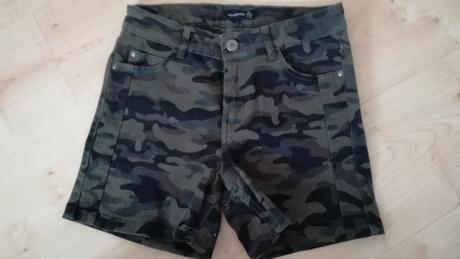 Maskáčové kraťasy, reserved,34