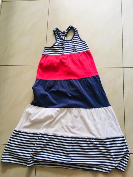 Dlhé šaty, veľ. 134, zn. tu,5 eur, tu,134