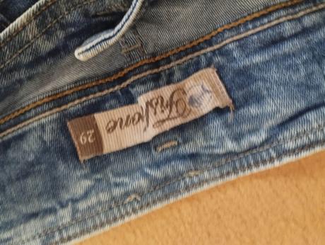 Dámske rifle, fishbone,28