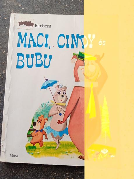 Medveď yogi,