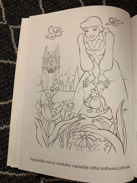 Sada peračníkov a omaľovaniek,