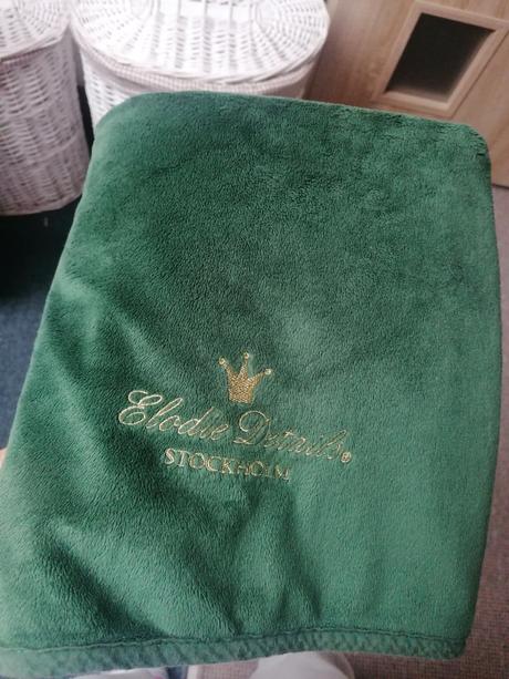 Deka elodie details,