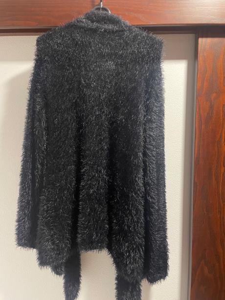 Huňatý svetrík, amisu,s