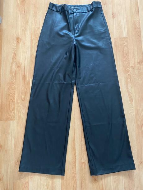 Nohavice zn. zara s efektom kože, zara,l