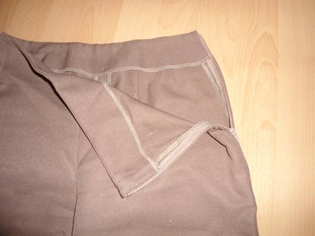 Bledohnede nohavice, xs