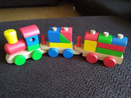 Drevený vláčik,