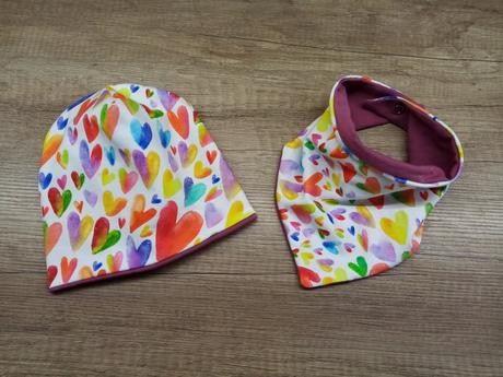 Čiapka so slintáčikom, <50 - 158