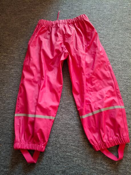 Nohavice do dazda, lupilu,98