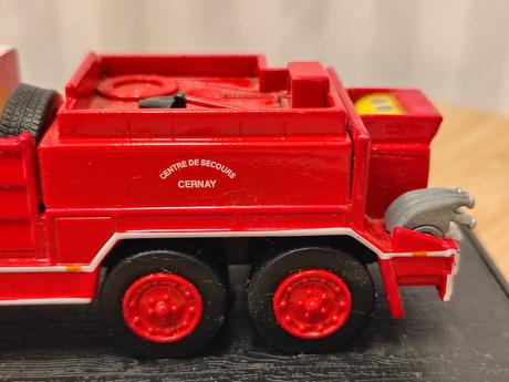 Zber model 1985 ccfl acmat 6x6 france hasiči 2006-,