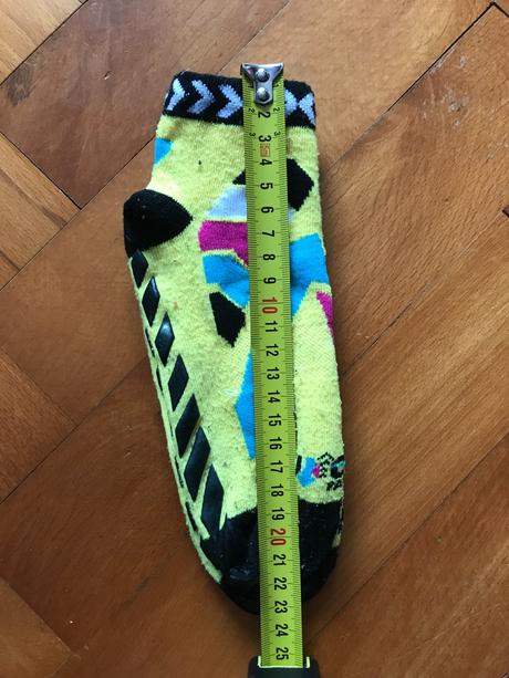 Protišmykové ponožky, 37