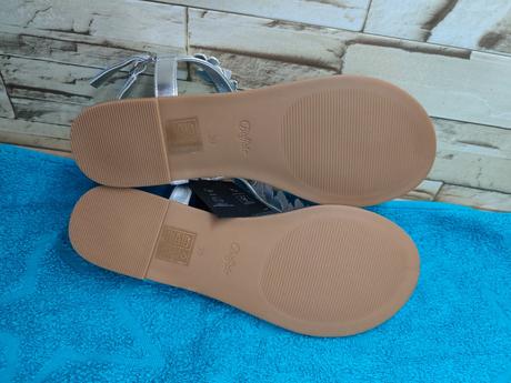 Buffalo 39 - dámske motýľové sandále, 39