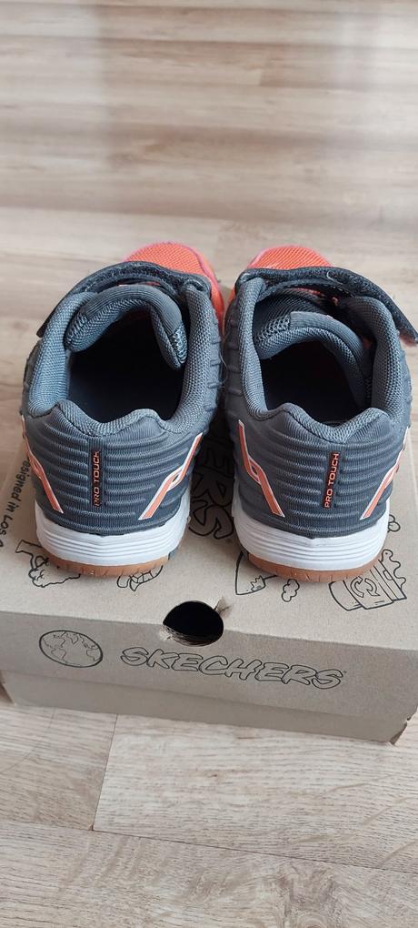 Tenisky halovky pro touch, 31