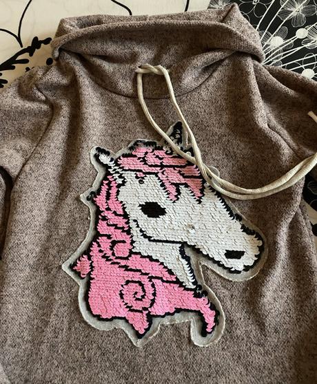 Mikinka z dovozu s aplikáciou ponny v. 122/128, 122