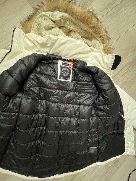Úžasná zimná vetrovka superdry, superdry,42 / 44 / 46