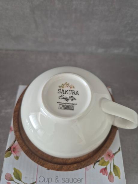 Sakura salka na caj, 