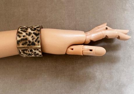 Náramok s leopard vzorom, 