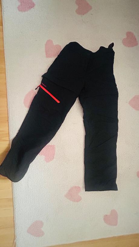 Turisticke nohavice quechua, 122