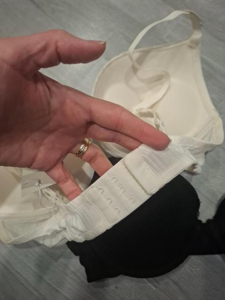 2x podprsenka 80b, reserved,80b