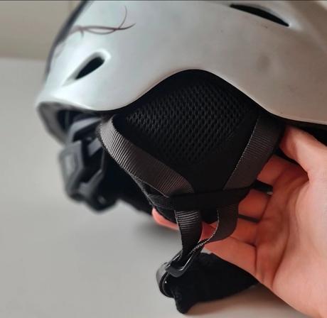 Detská lyžiarska prilba značky crivit, xs