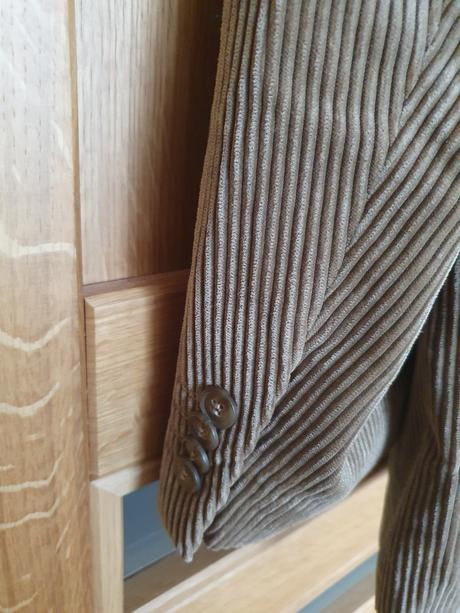 Menčestrové pánske sako, 24