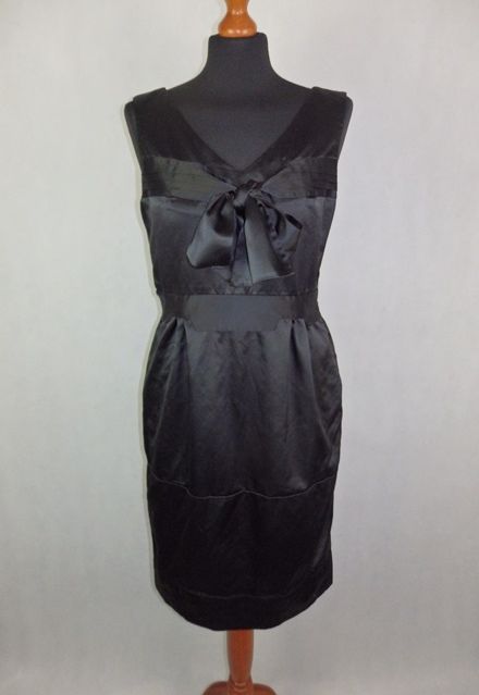 Luxusné čierne  šaty, 36