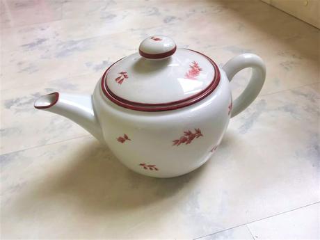 Starožitná konvica suisse langenthal,