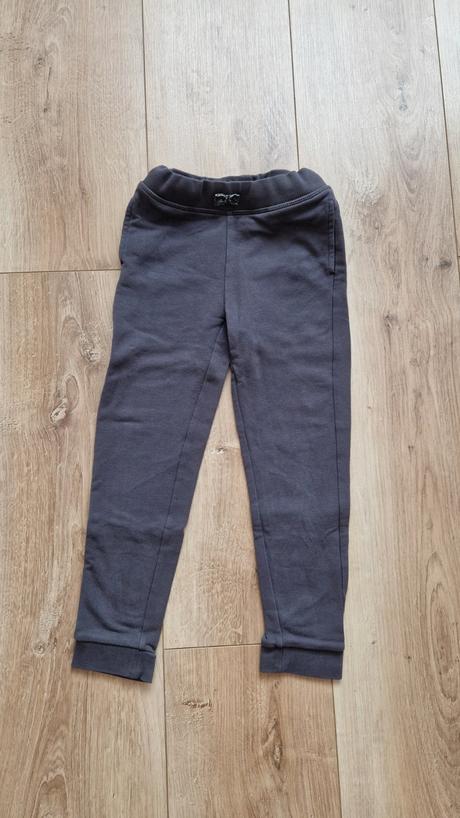 Tepláky veľ. 110-116 cm., 110