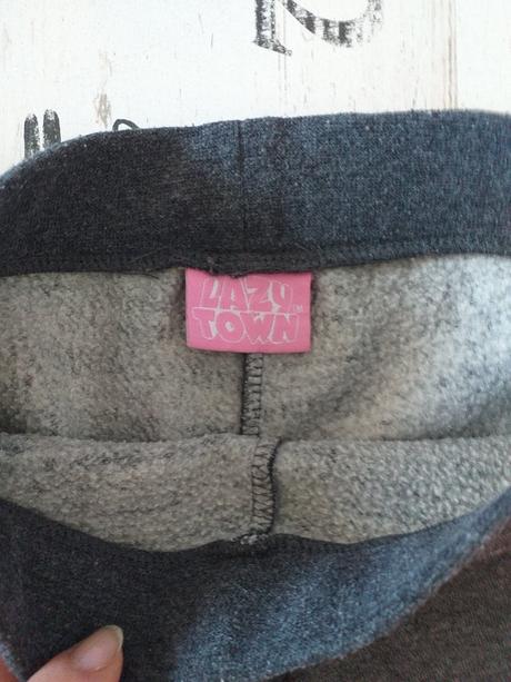 Dvoje tepláky, lazy town,92