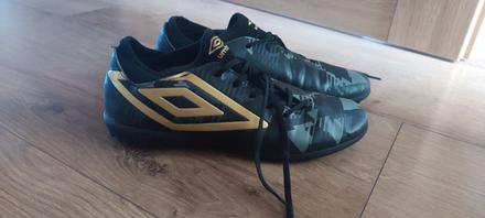 Halovky umbro, umbro,41