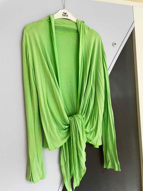 Letný svetrík na zaväzovanie, l