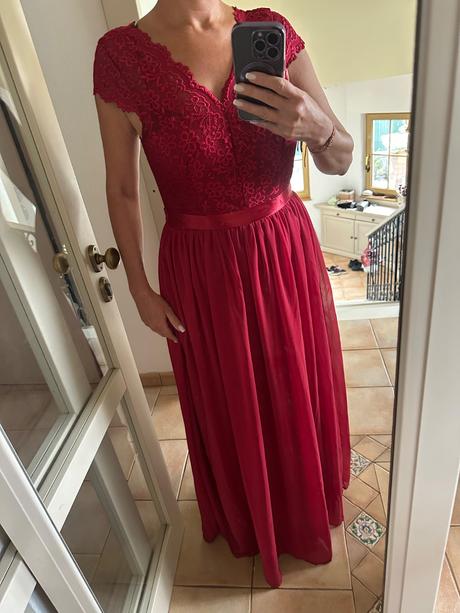 Slávnostne šaty, m