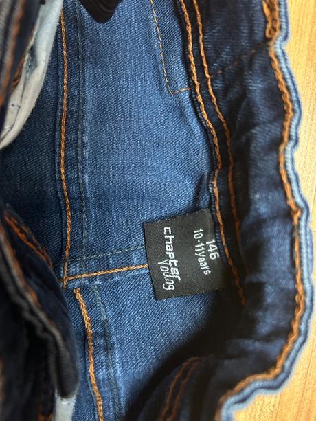 Chlapčenské rifle 10-11 rokov, 128