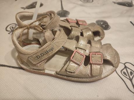 Kožené sandálky 31, d.d.step,31