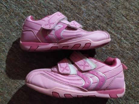 Botasky 33 s poštou, 33