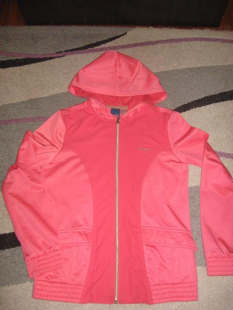 Dámska športová súprava, s