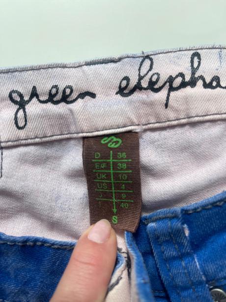 Nohavice zn. one green elephant, 36