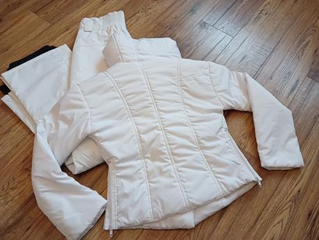 Biela zimná bunda, s