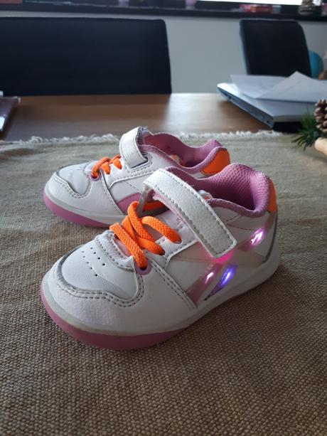 Svetielkujúce tenisky reebok, reebok,19