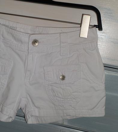 Šortky s vreckami, 36