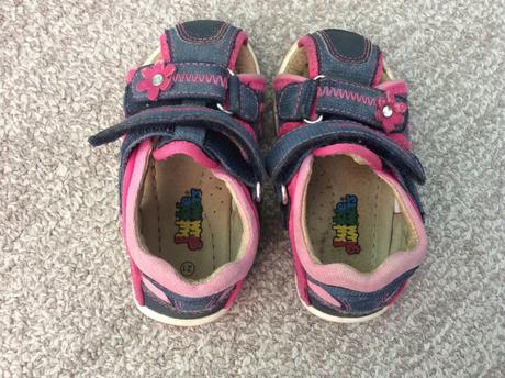 Sandale, bubble gummers,21