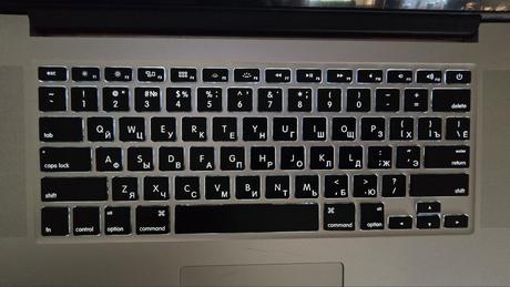 Macbook pro 15" 2015, nová batéria, 1tb, en/ru, apple