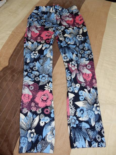 Kvietkované tenké nohavice, dopodopo,116