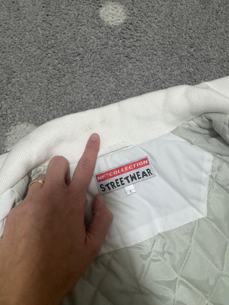 Krásna dámska bunda m/l, m