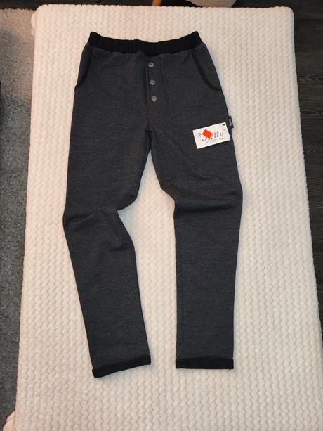 Tepláky č.146 zn.betty mode, betty mode,146